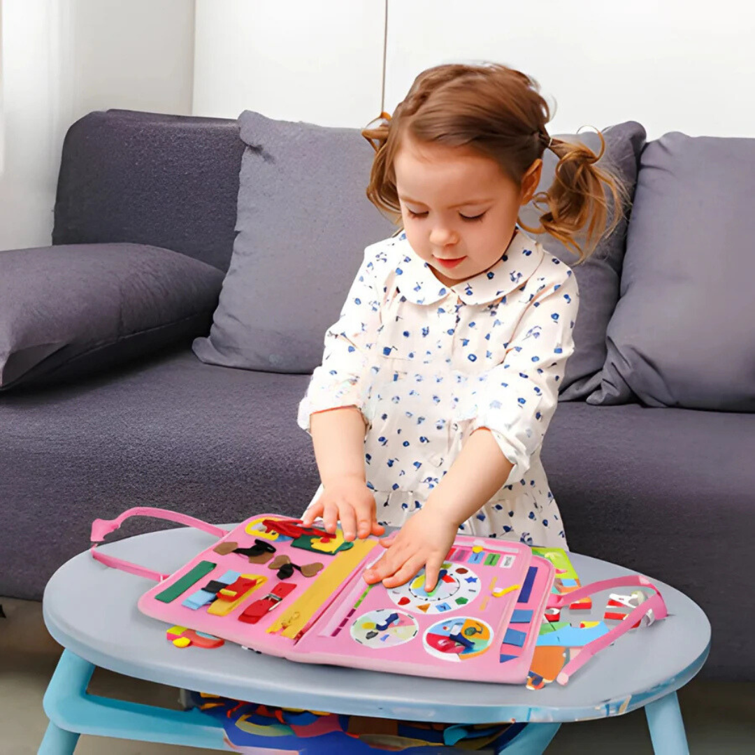 LittleQuest™ – Montessori Busy Book