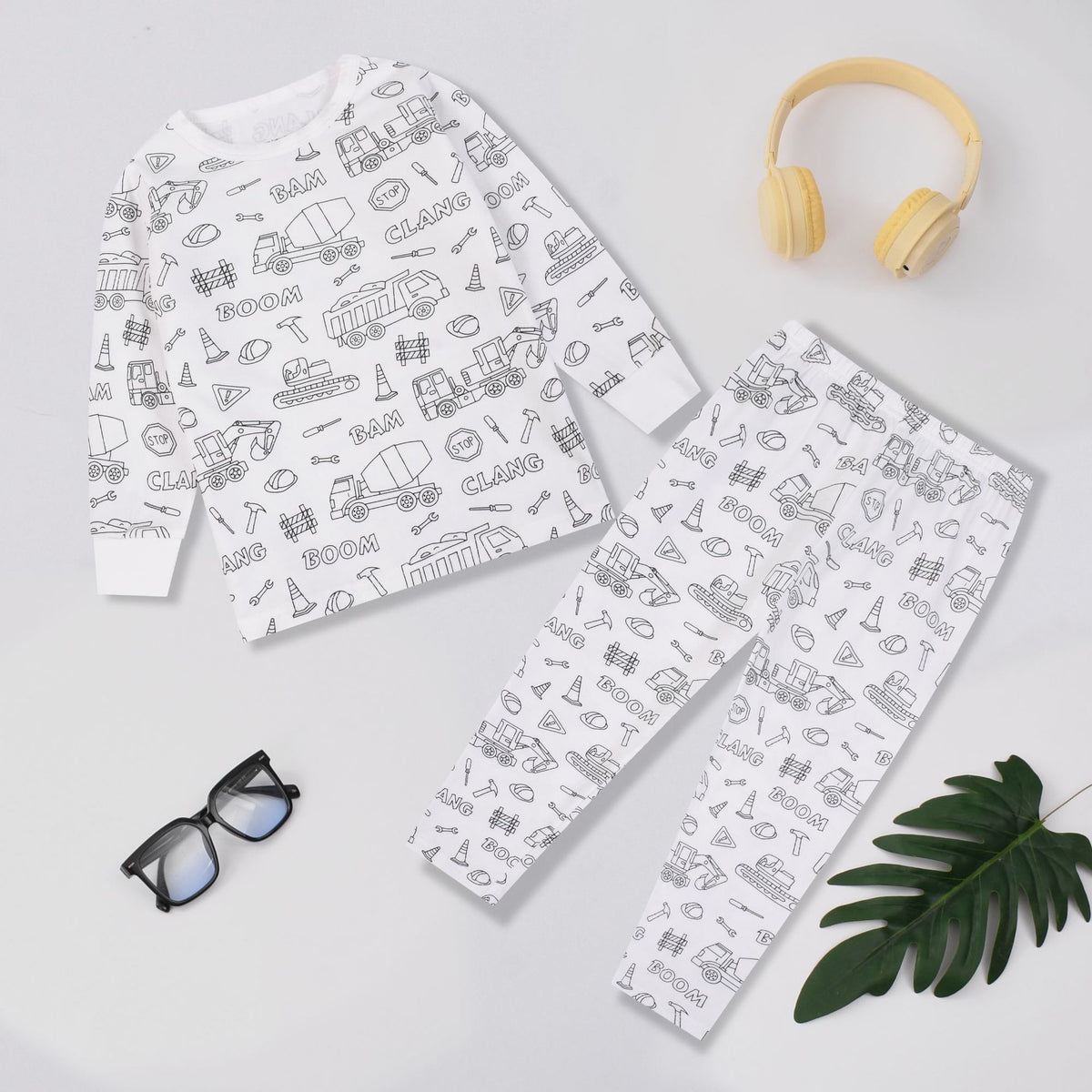 Ones™ | Colour-Your-Own Pyjamas