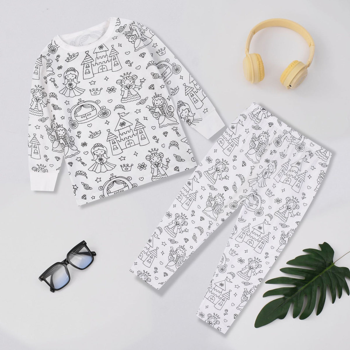 Ones™ | Colour-Your-Own Pyjamas